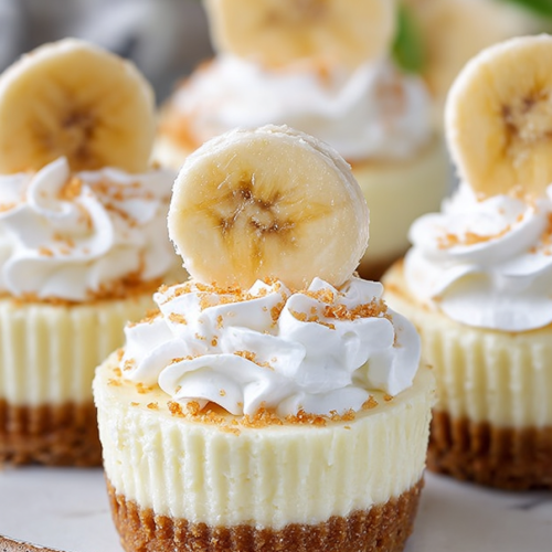 Easy Mini Banana Pudding Cheesecakes