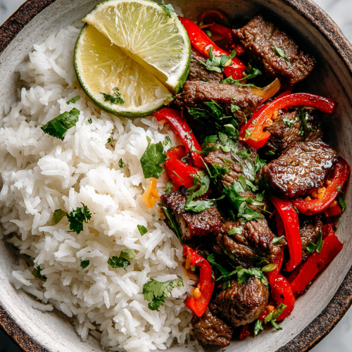 Easy Beef and Pepper Rice Bowl